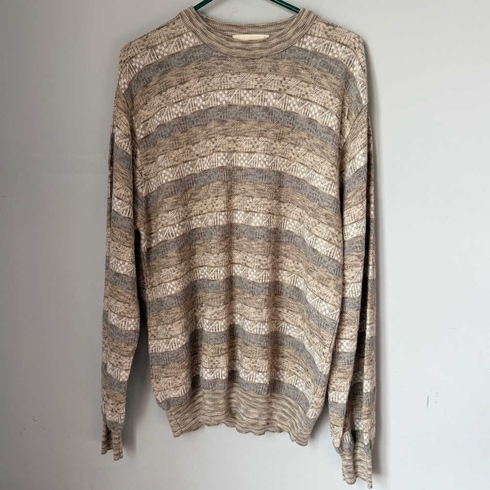 Pronto Uomo Beige and Gray Patterned Crewneck Sweater